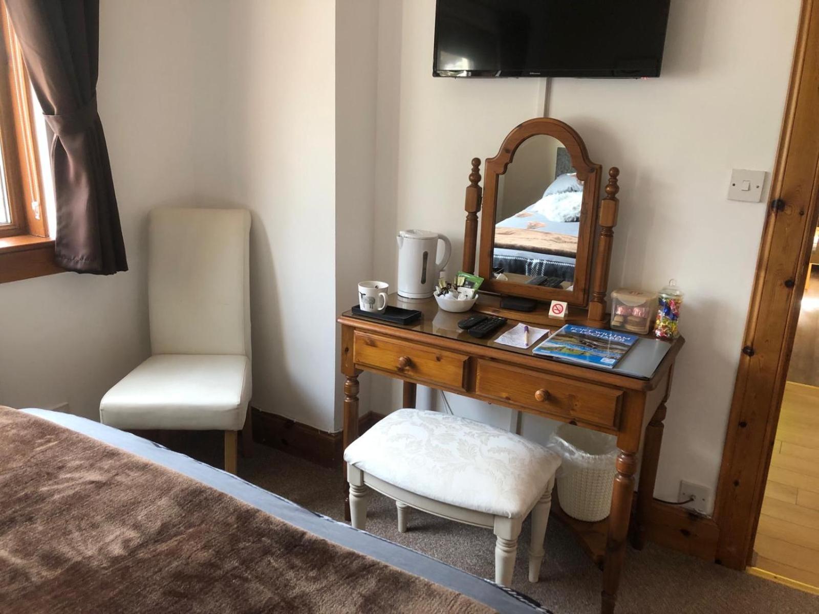 Bed and Breakfast The Woolly Rock North Ballachulish Esterno foto